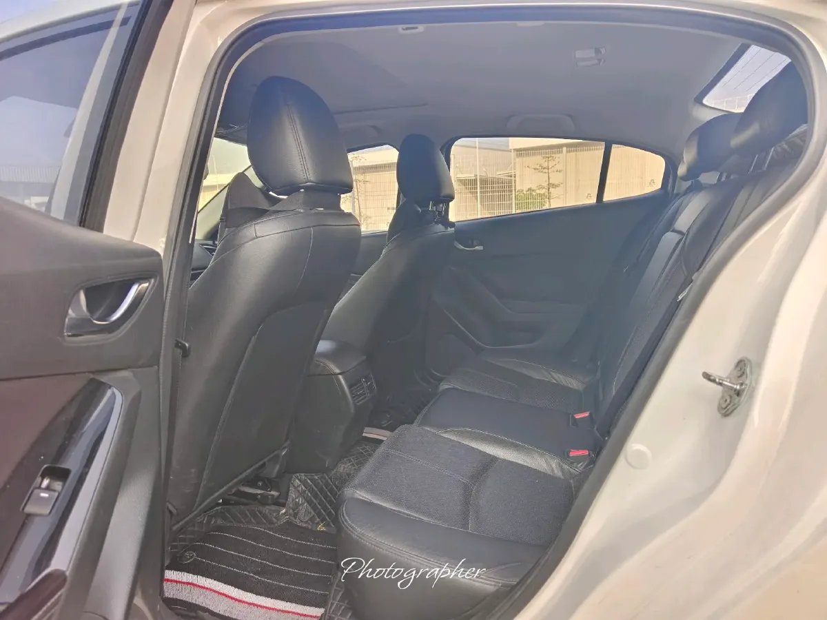 2017 Mazda 3 Axela 2.0L 158HP L4 6AT,autocango,china used car exporter,china ev exporter,chinese used car exporter,chinese used ev exporter