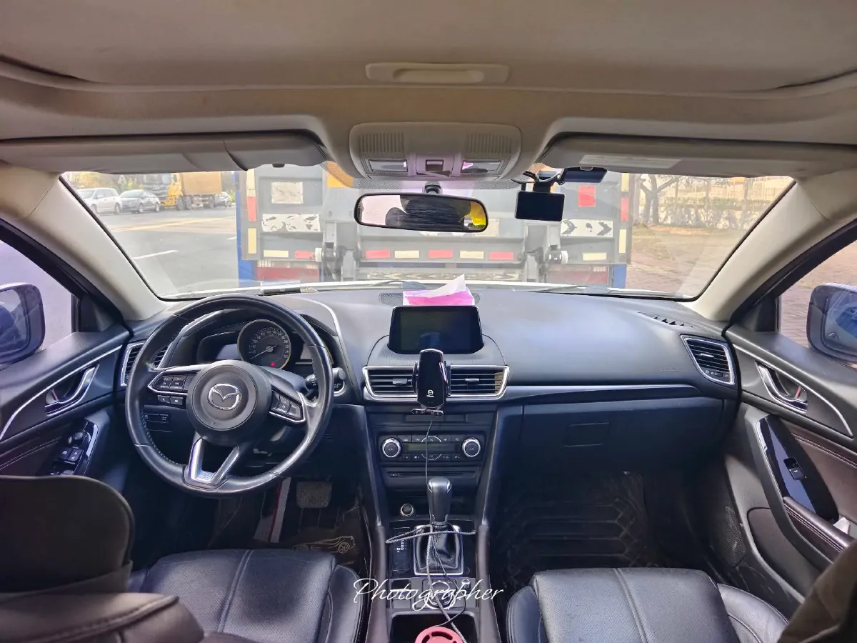 2017 Mazda 3 Axela 2.0L 158HP L4 6AT,autocango,china used car exporter,china ev exporter,chinese used car exporter,chinese used ev exporter