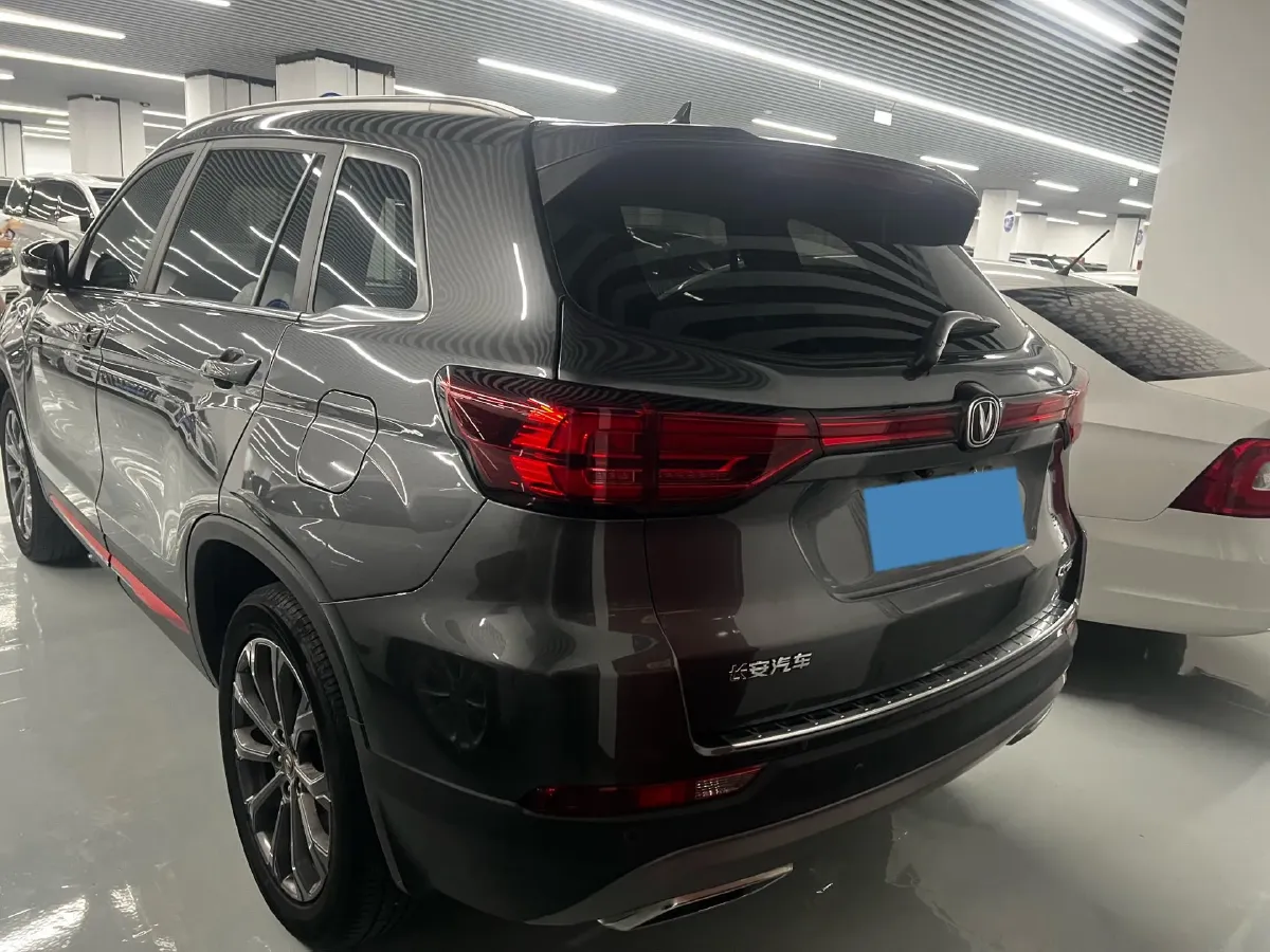 2022 ChangAn CS75 1.5T 180HP L4 7DCT,autocango,china used car exporter,china ev exporter,chinese used car exporter,chinese used ev exporter