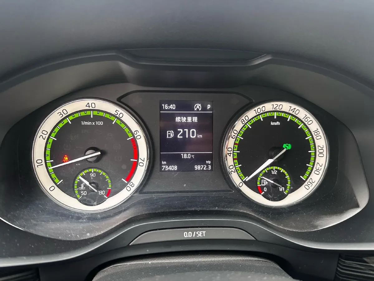 2018 Skoda Kodiak 2.0T 186HP L4 7DCT,autocango,china used car exporter,china ev exporter,chinese used car exporter,chinese used ev exporter