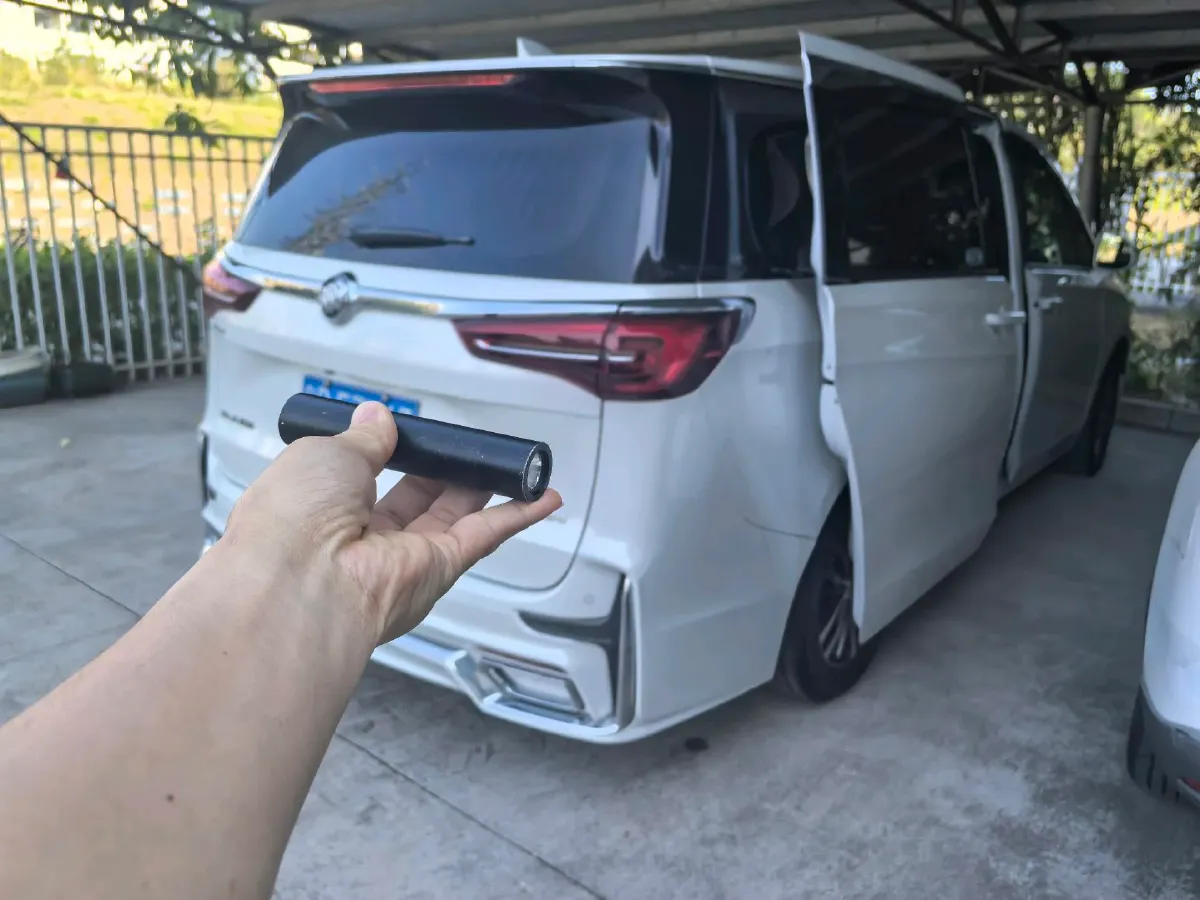 2021 Buick GL8 2.0T 237HP L4 9AT,autocango,china used car exporter,china ev exporter,chinese used car exporter,chinese used ev exporter