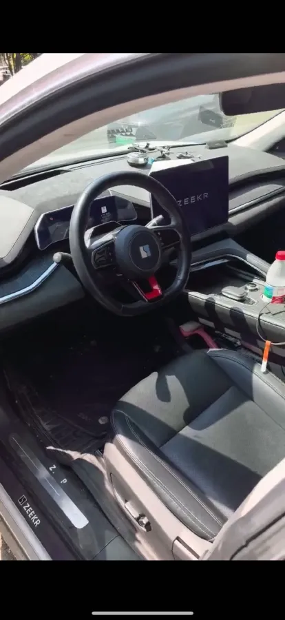 2022 Zeekr 001 BEV 86KWH,autocango,china used car exporter,china ev exporter,chinese used car exporter,chinese used ev exporter