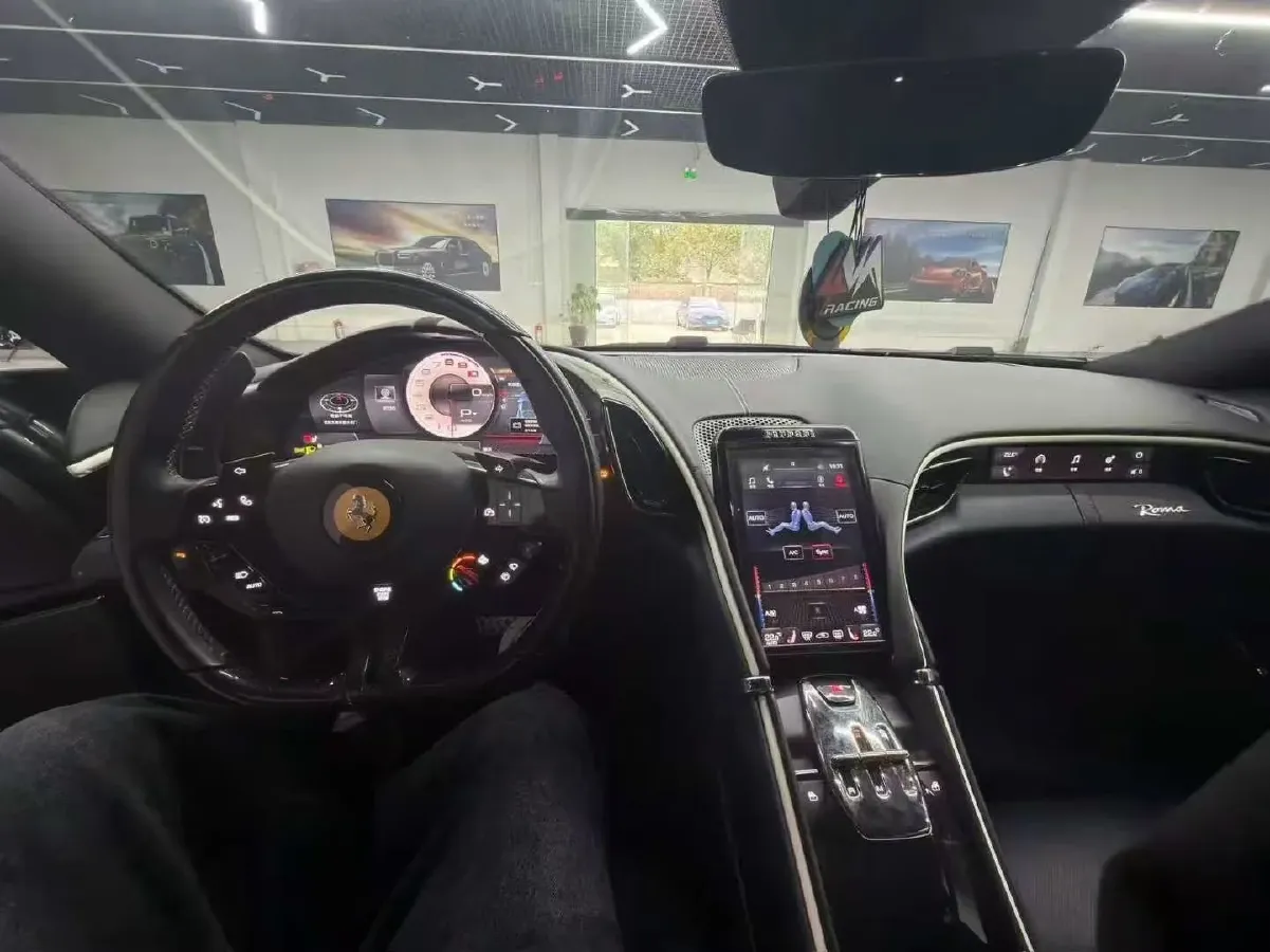 2020 Ferrari Roma 3.9T 620HP V8 8DCT,autocango,china used car exporter,china ev exporter,chinese used car exporter,chinese used ev exporter