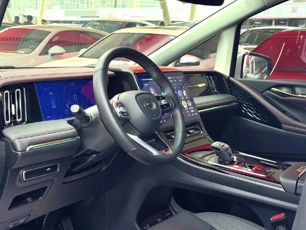 2024 GAC Trumpchi M8 2.0T 252HP L4 8AT,autocango,china used car exporter,china ev exporter,chinese used car exporter,chinese used ev exporter