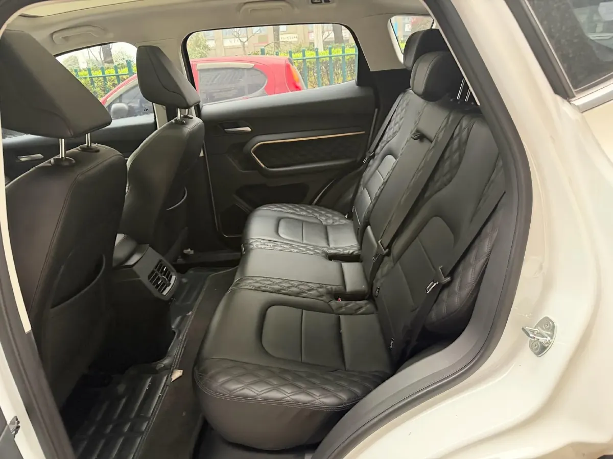 2021 Haval H6 1.5T 150HP L4 7DCT,autocango,china used car exporter,china ev exporter,chinese used car exporter,chinese used ev exporter