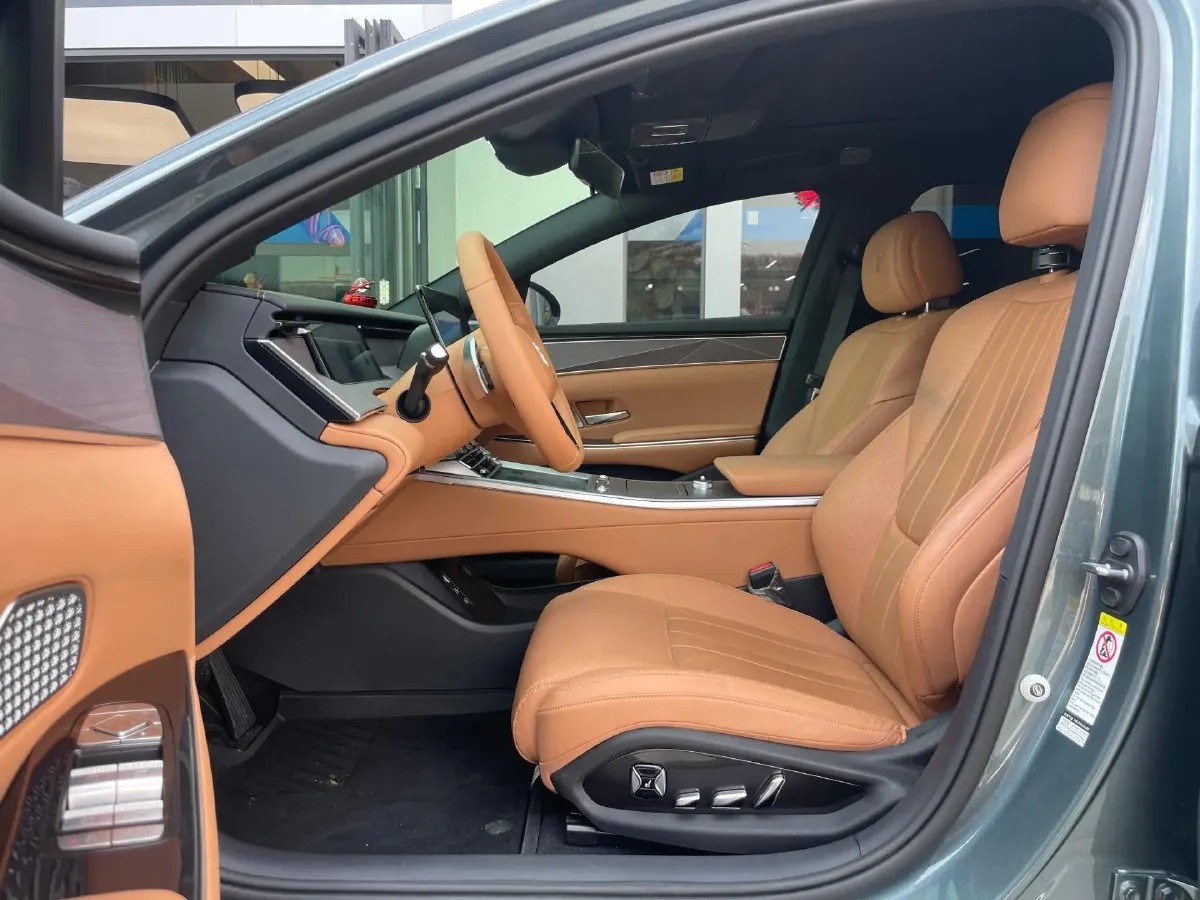 2025 BYD HanL 1.5T 156HP L4 E-CVT PHEV,autocango,china used car exporter,china ev exporter,chinese used car exporter,chinese used ev exporter