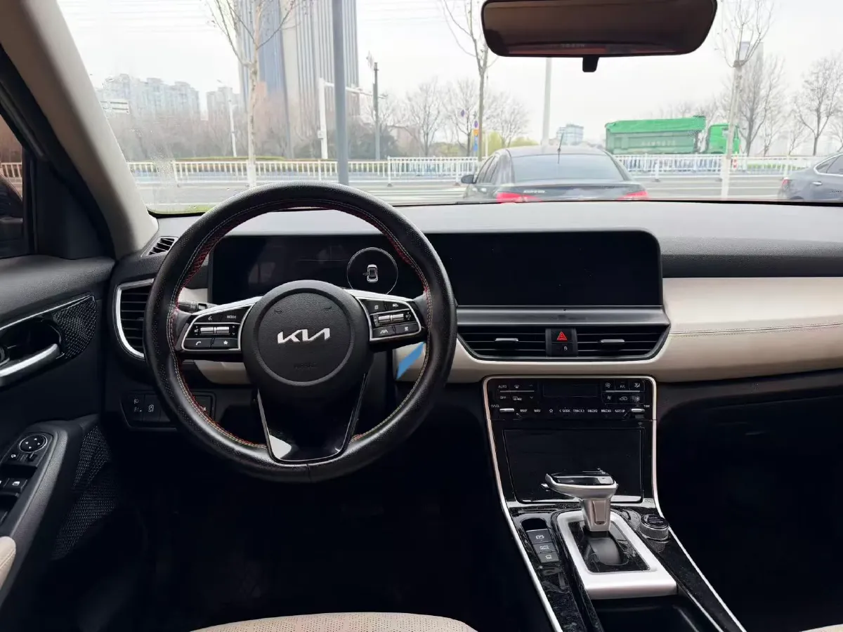 2023 Kia Seltos 1.5L 115HP L4 CVT,autocango,china used car exporter,china ev exporter,chinese used car exporter,chinese used ev exporter