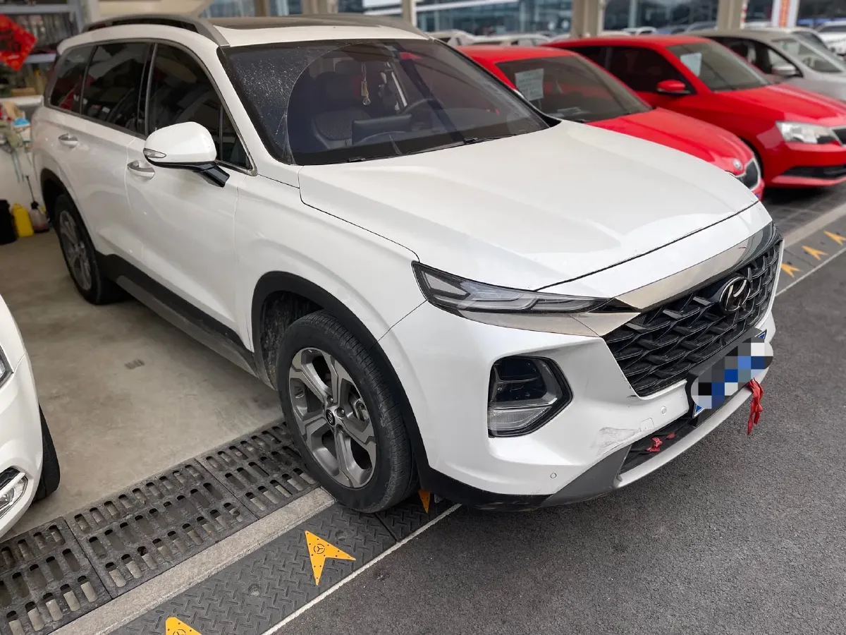2023 Hyundai Santafe 2.0T 230HP L4 8AT,autocango,china used car exporter,china ev exporter,chinese used car exporter,chinese used ev exporter