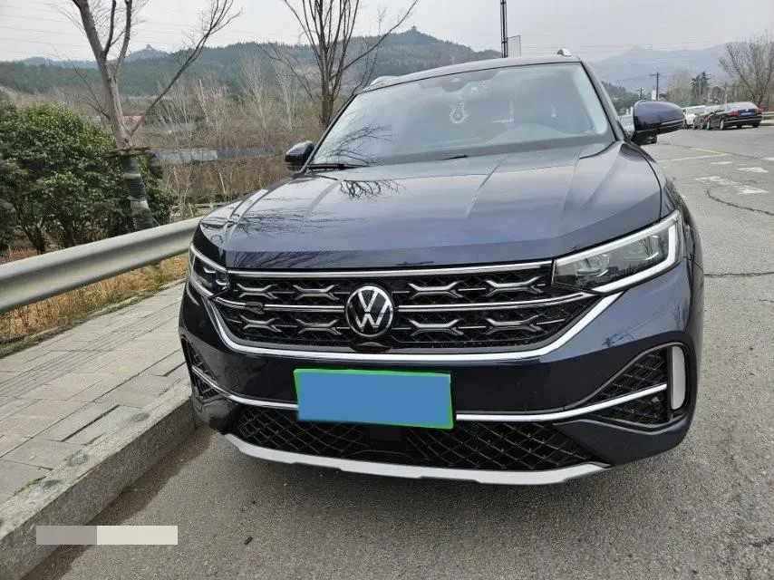2023 Volkswagen Tayron X 2.0T 186HP L4 7DCT,autocango,china used car exporter,china ev exporter,chinese used car exporter,chinese used ev exporter