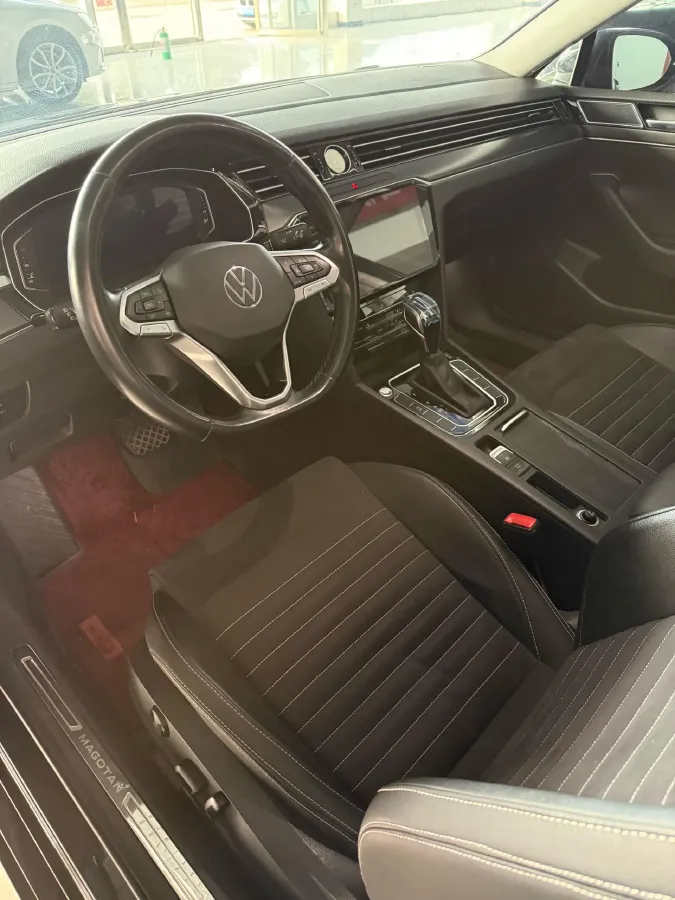 2019 Volkswagen Magotan 2.0T 186HP L4 7DCT,autocango,china used car exporter,china ev exporter,chinese used car exporter,chinese used ev exporter