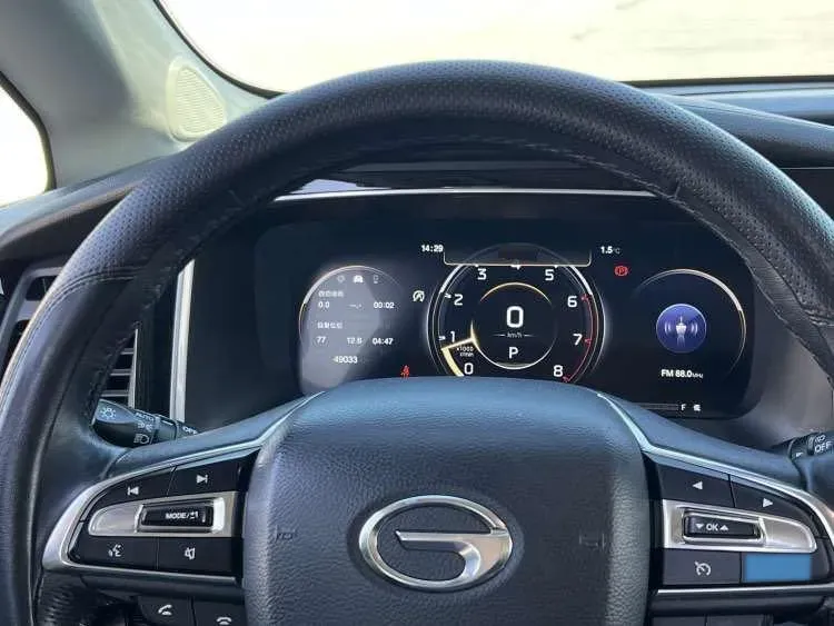 2021 GAC Trumpchi M8 2.0T 252HP L4 8AT,autocango,china used car exporter,china ev exporter,chinese used car exporter,chinese used ev exporter