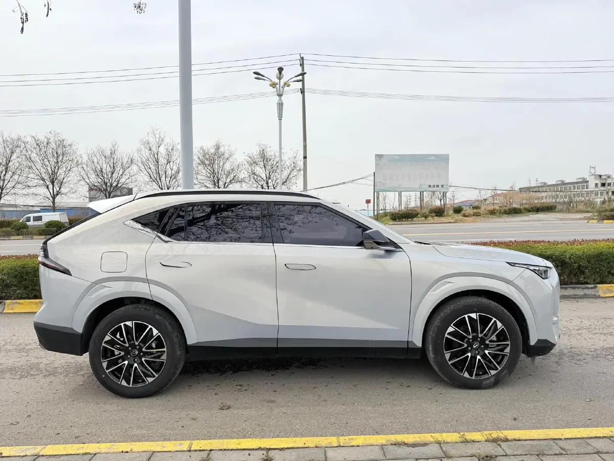 2024 GAC Trumpchi GS4 1.5T 177HP L4 7DCT,autocango,china used car exporter,china ev exporter,chinese used car exporter,chinese used ev exporter