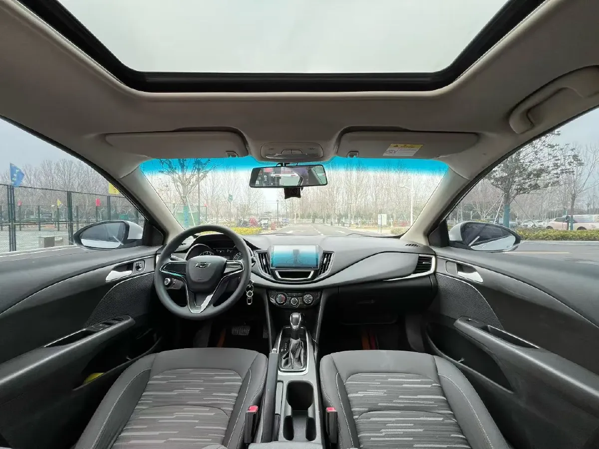 2019 Chevrolet Cavalier 1.5L 113HP L4 6AT,autocango,china used car exporter,china ev exporter,chinese used car exporter,chinese used ev exporter