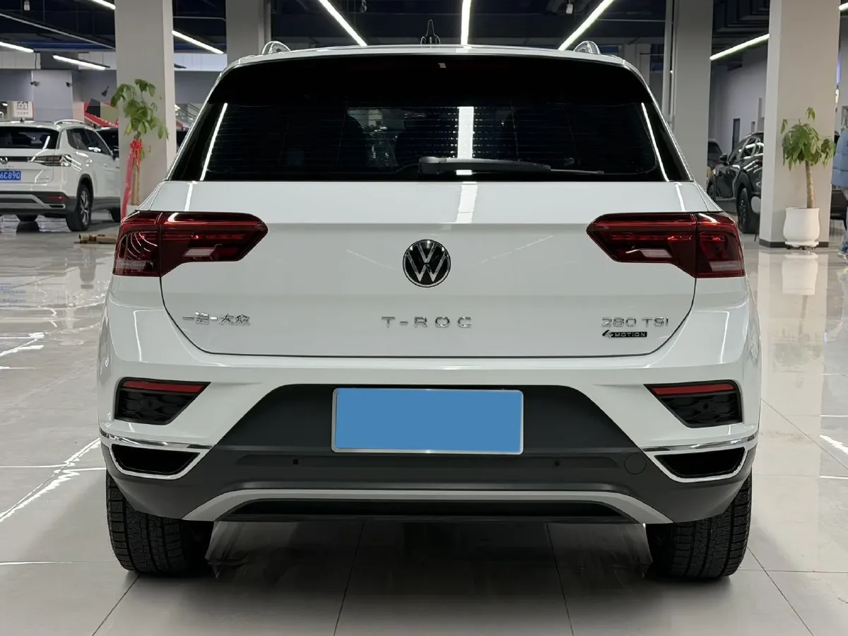 2021 Volkswagen T-Roc 1.4T 150HP L4 7DCT,autocango,china used car exporter,china ev exporter,chinese used car exporter,chinese used ev exporter