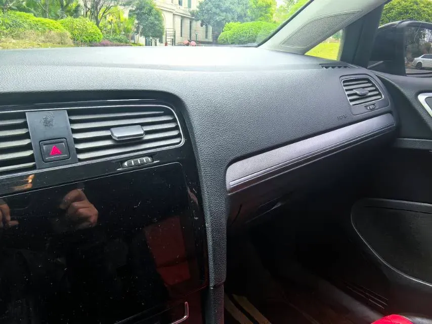 2020 Volkswagen Golf 1.2T 116HP L4 7DCT,autocango,china used car exporter,china ev exporter,chinese used car exporter,chinese used ev exporter