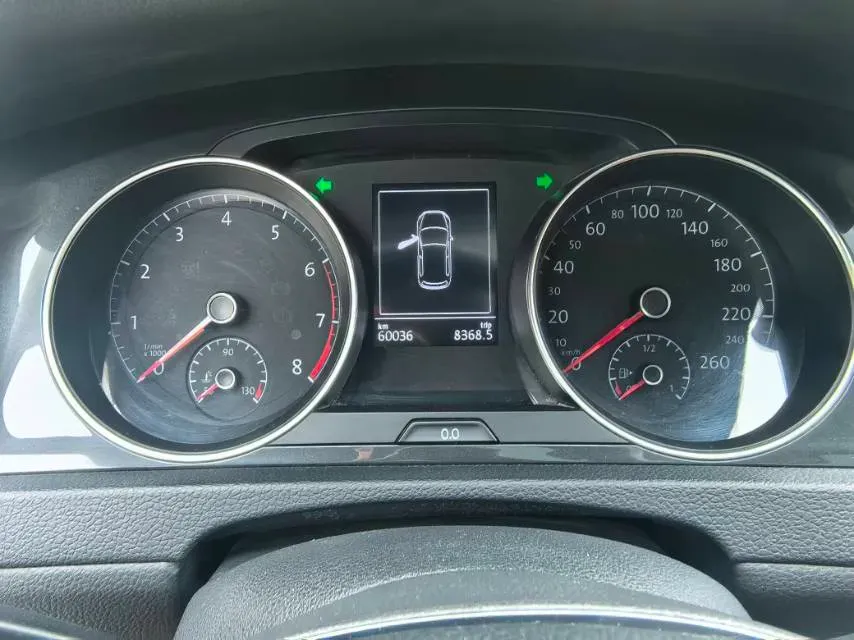 2020 Volkswagen Golf 1.2T 116HP L4 7DCT,autocango,china used car exporter,china ev exporter,chinese used car exporter,chinese used ev exporter