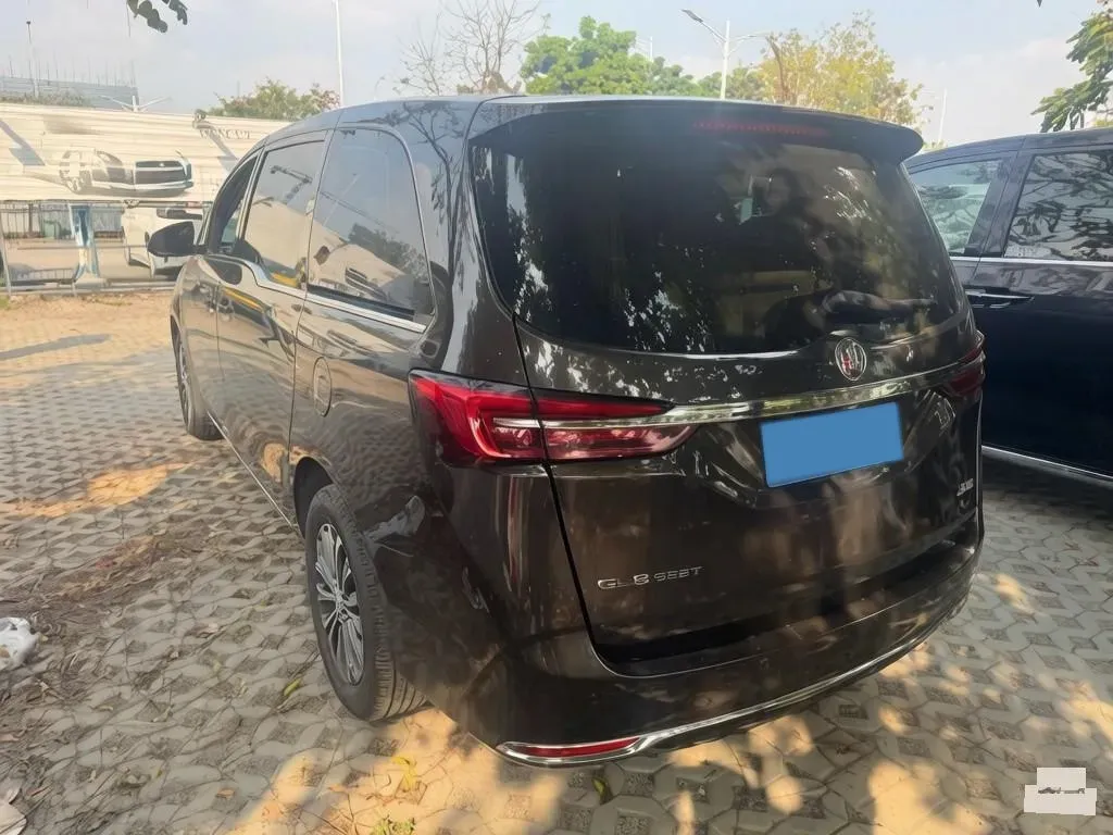 2022 Buick GL8 2.0T 237HP L4 9AT,autocango,china used car exporter,china ev exporter,chinese used car exporter,chinese used ev exporter