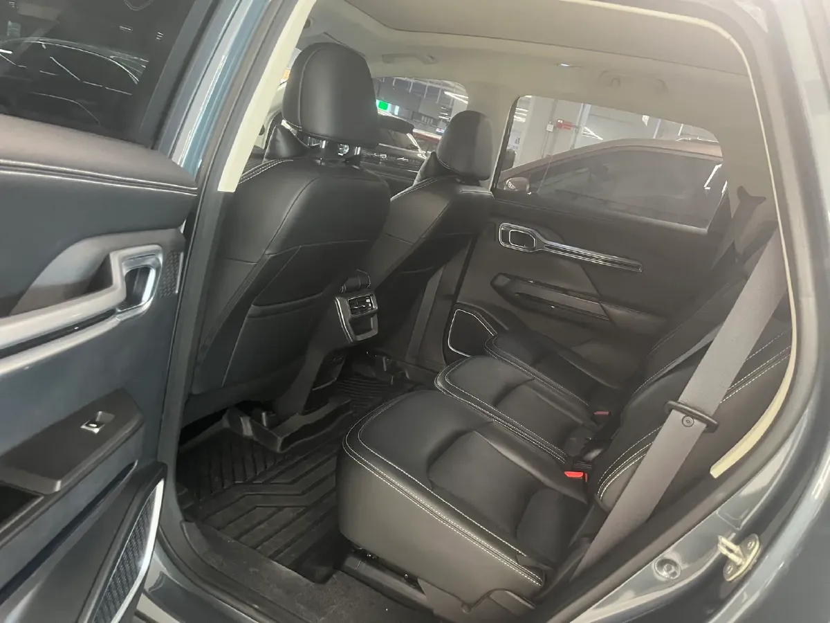 2020 Geely Okavango 1.8T 184HP L4 7DCT,autocango,china used car exporter,china ev exporter,chinese used car exporter,chinese used ev exporter