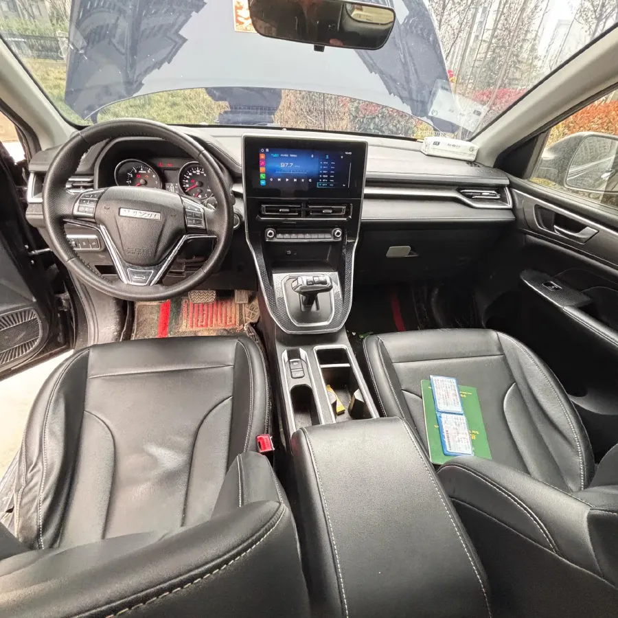 2021 Haval M6 1.5T 150HP L4 7DCT,autocango,china used car exporter,china ev exporter,chinese used car exporter,chinese used ev exporter