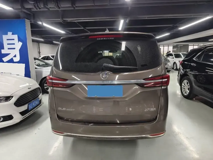 2021 Buick GL8 2.0T 237HP L4 9AT,autocango,china used car exporter,china ev exporter,chinese used car exporter,chinese used ev exporter