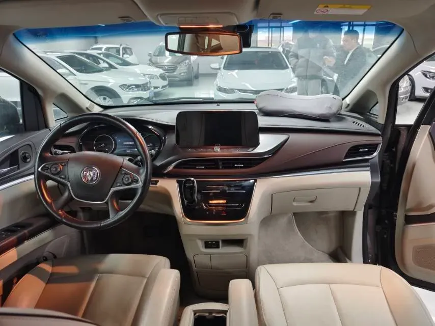 2021 Buick GL8 2.0T 237HP L4 9AT,autocango,china used car exporter,china ev exporter,chinese used car exporter,chinese used ev exporter