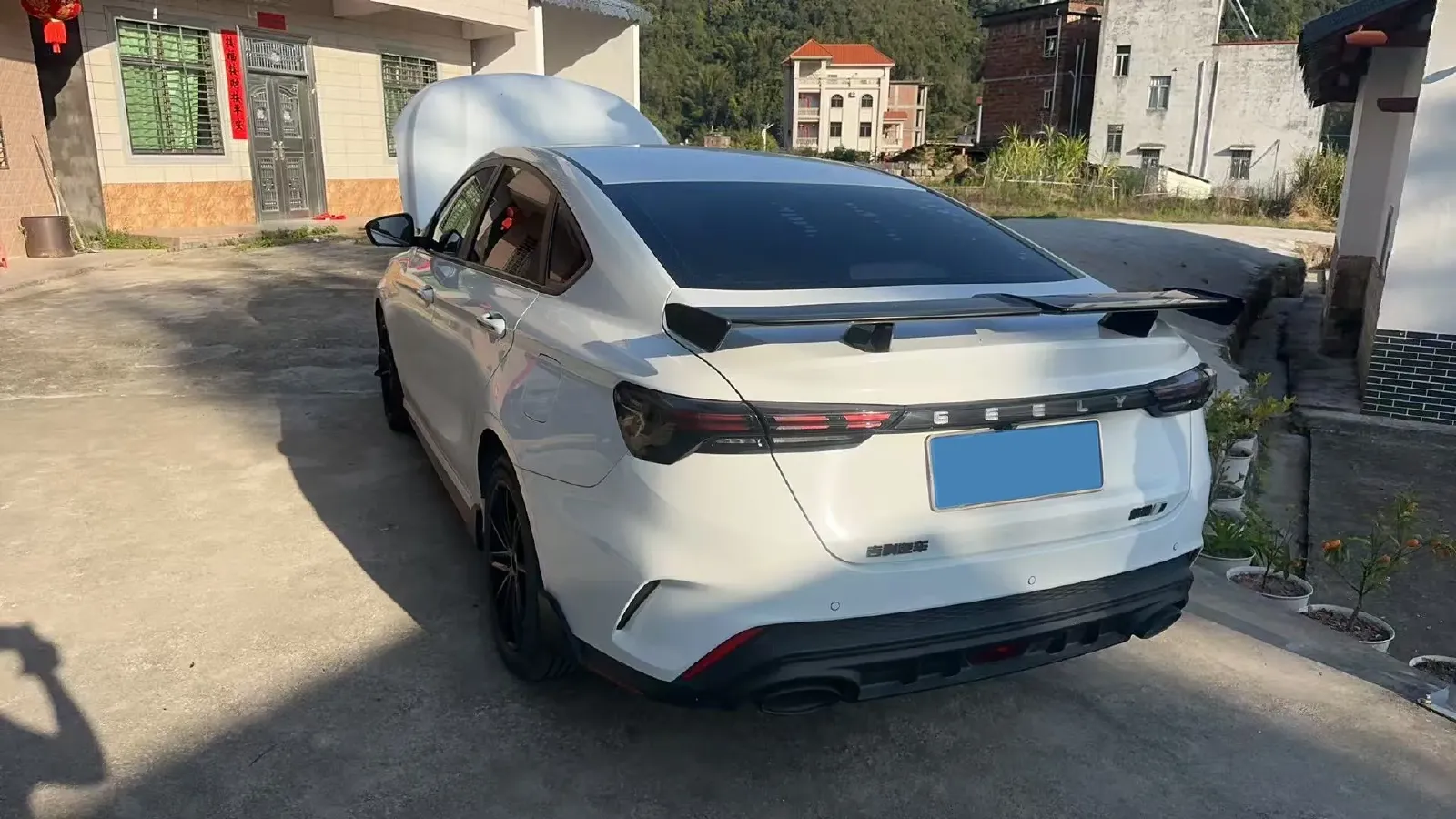 2022 Geely Binray 1.5T 181HP L4 7DCT,autocango,china used car exporter,china ev exporter,chinese used car exporter,chinese used ev exporter