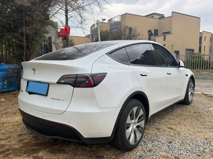 2022 Tesla Model Y BEV 60KWH,autocango,china used car exporter,china ev exporter,chinese used car exporter,chinese used ev exporter