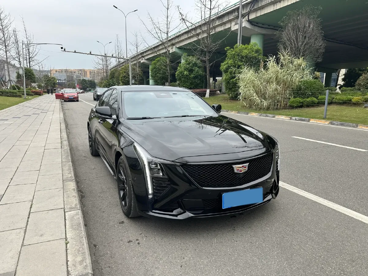 2024 Cadillac CT5 2.0T 237HP L4 10AT,autocango,china used car exporter,china ev exporter,chinese used car exporter,chinese used ev exporter