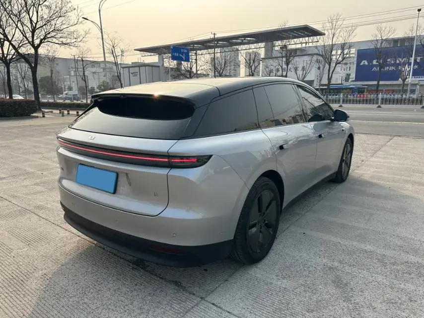 2025 Li i6 BEV,autocango,china used car exporter,china ev exporter,chinese used car exporter,chinese used ev exporter