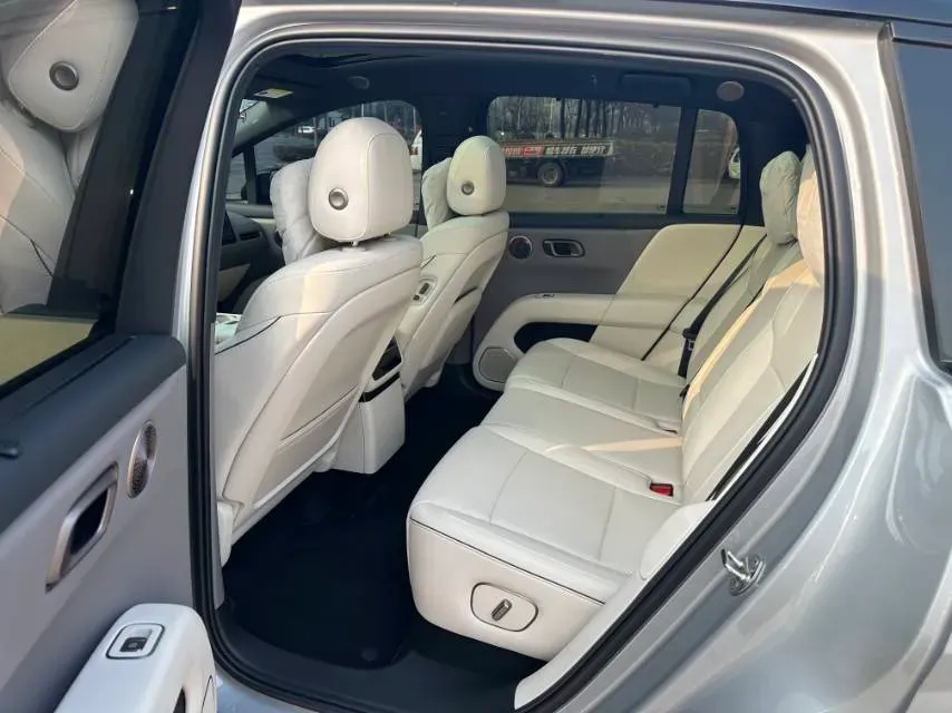 2025 Li i6 BEV,autocango,china used car exporter,china ev exporter,chinese used car exporter,chinese used ev exporter