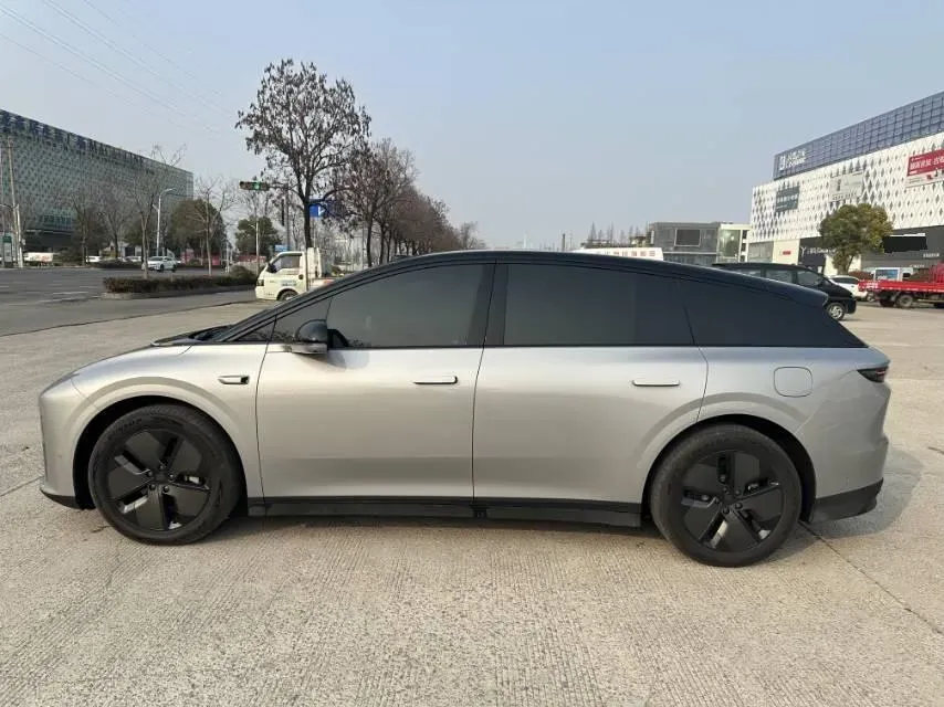 2025 Li i6 BEV,autocango,china used car exporter,china ev exporter,chinese used car exporter,chinese used ev exporter