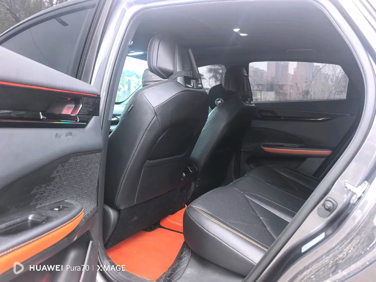 2023 ChangAn UNI-V iDD 1.5T 170HP L4 6TCT PHEV 18.4KWH,autocango,china used car exporter,china ev exporter,chinese used car exporter,chinese used ev exporter