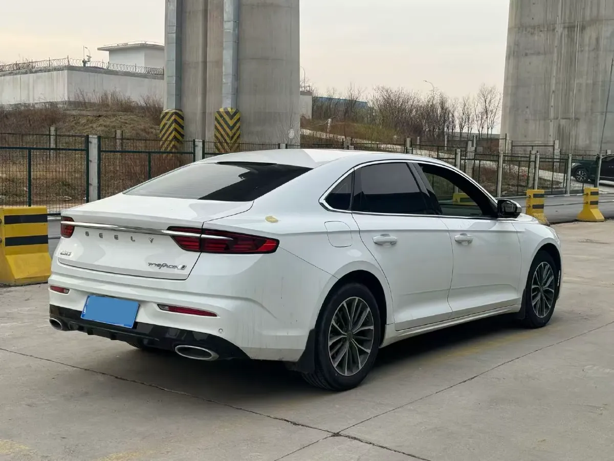 2023 Geely Preface 1.5T 181HP L4 7DCT,autocango,china used car exporter,china ev exporter,chinese used car exporter,chinese used ev exporter