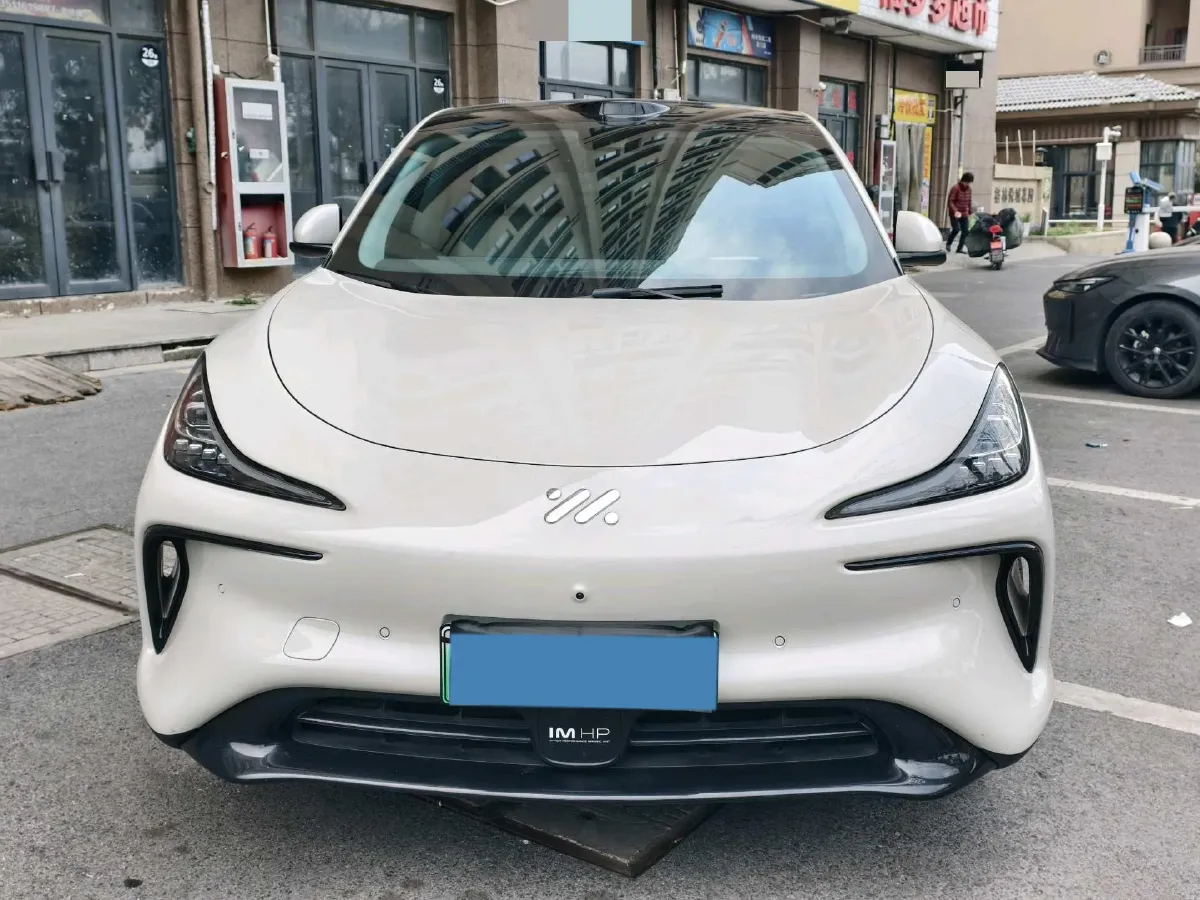 2023 IM LS6 BEV 90KWH,autocango,china used car exporter,china ev exporter,chinese used car exporter,chinese used ev exporter