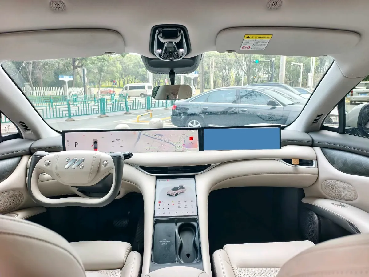 2023 IM LS6 BEV 90KWH,autocango,china used car exporter,china ev exporter,chinese used car exporter,chinese used ev exporter