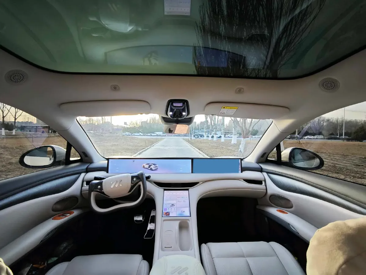 2025 IM LS6 BEV 83KWH,autocango,china used car exporter,china ev exporter,chinese used car exporter,chinese used ev exporter