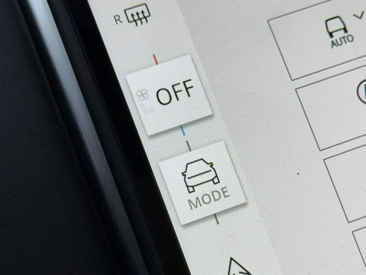 2024 Land Rover Discovery Sport 2.0T 249HP L4 9AT,autocango,china used car exporter,china ev exporter,chinese used car exporter,chinese used ev exporter