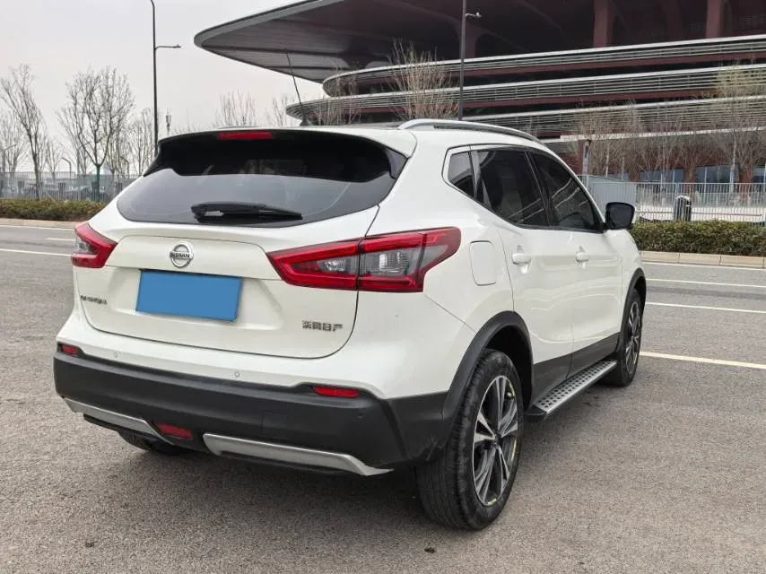 2022 Nissan Qashqai 2.0L 151HP L4 CVT,autocango,china used car exporter,china ev exporter,chinese used car exporter,chinese used ev exporter