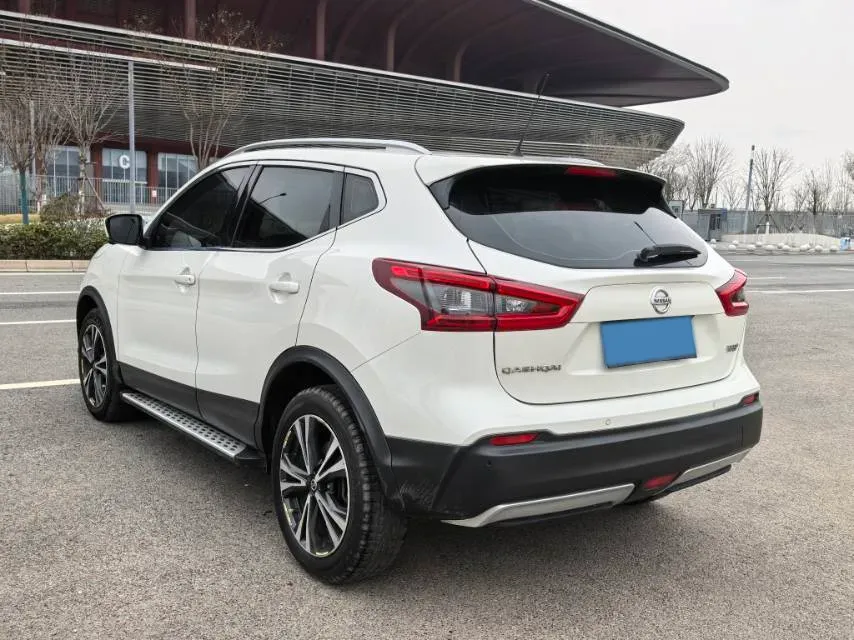 2022 Nissan Qashqai 2.0L 151HP L4 CVT,autocango,china used car exporter,china ev exporter,chinese used car exporter,chinese used ev exporter