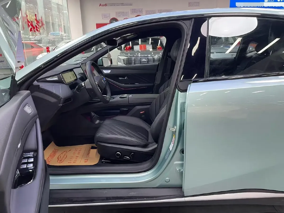 2023 Deepal SL03 1.5L 95HP L4 REEV 28.39KWH,autocango,china used car exporter,china ev exporter,chinese used car exporter,chinese used ev exporter