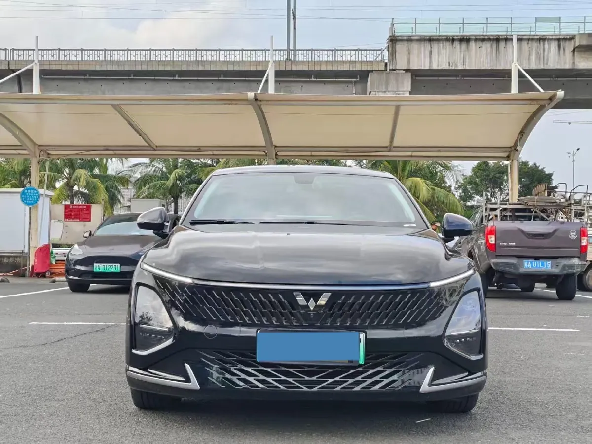 2023 WuLing XingGuang 1.5L 106HP L4 E-CVT PHEV 20.5KWH,autocango,china used car exporter,china ev exporter,chinese used car exporter,chinese used ev exporter