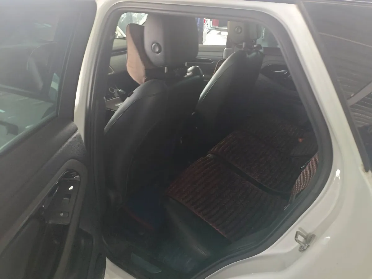 2020 Land Rover Range Rover Evoque 2.0T 249HP L4 9AT,autocango,china used car exporter,china ev exporter,chinese used car exporter,chinese used ev exporter