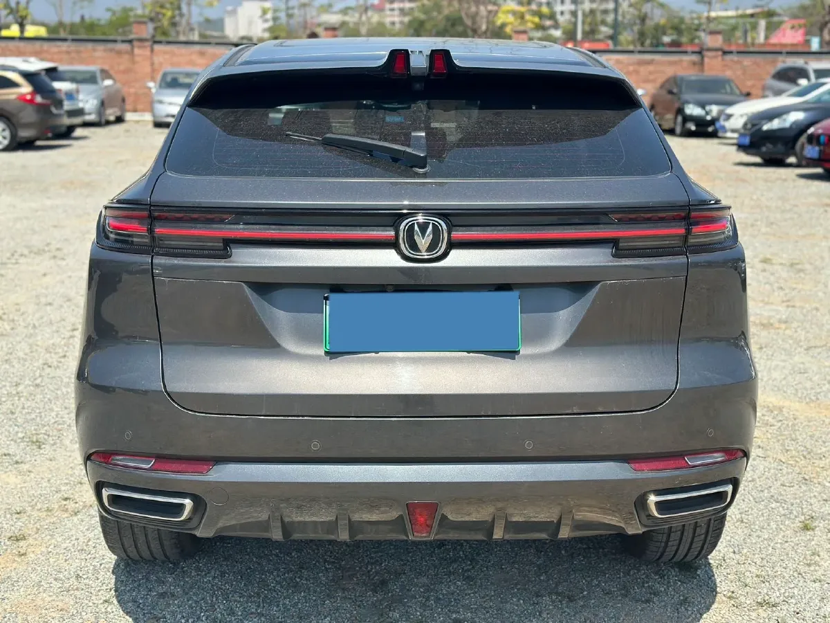 2022 Bestune T99 2.0T 224HP L4 6AT,autocango,china used car exporter,china ev exporter,chinese used car exporter,chinese used ev exporter