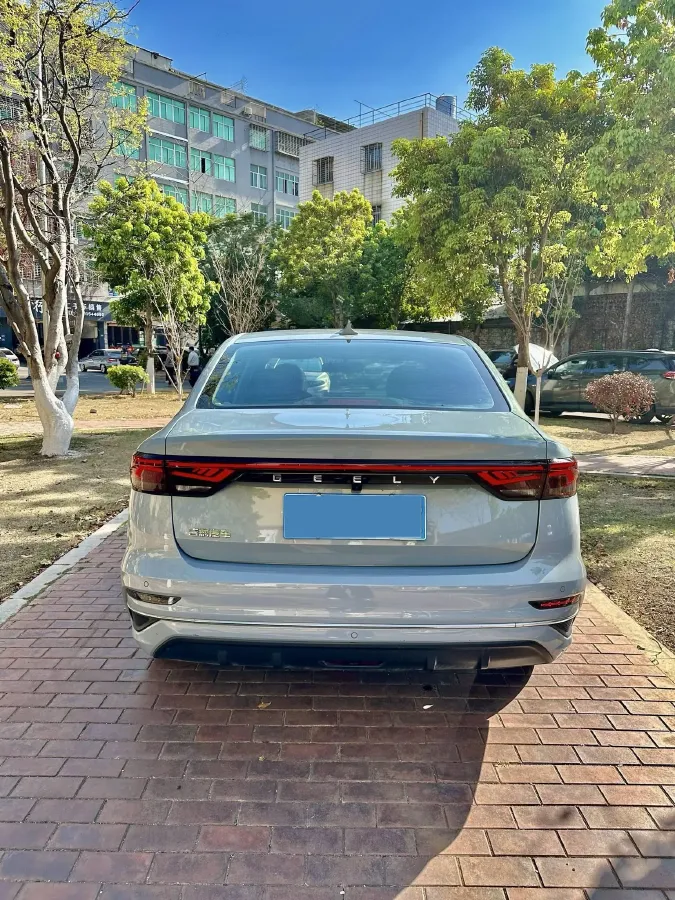 2023 Geely Emgrand 1.5L 127HP L4 CVT,autocango,china used car exporter,china ev exporter,chinese used car exporter,chinese used ev exporter