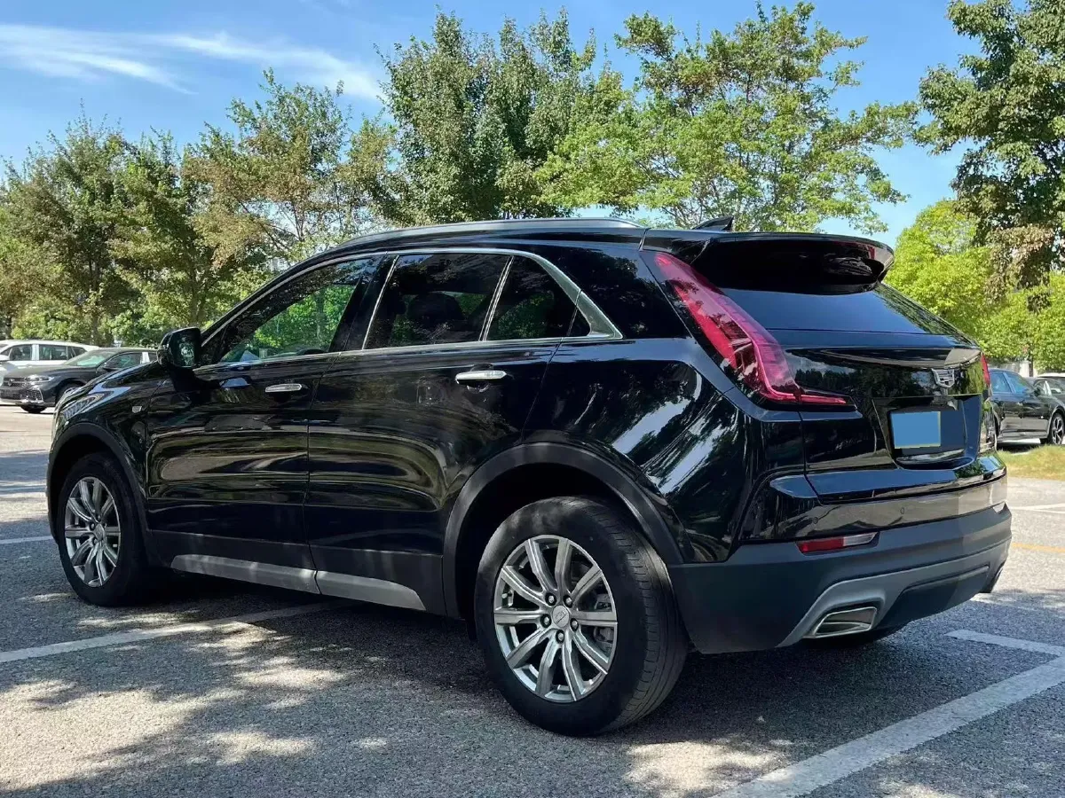 2021 Cadillac XT4 2.0T 237HP L4 9AT,autocango,china used car exporter,china ev exporter,chinese used car exporter,chinese used ev exporter