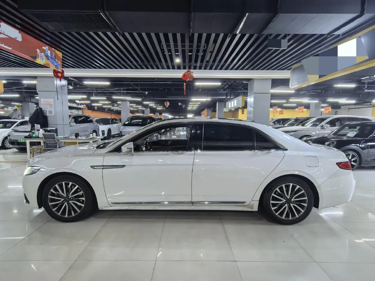 2017 Lincoln Continental 2.0T 261HP L4 6AT,autocango,china used car exporter,china ev exporter,chinese used car exporter,chinese used ev exporter