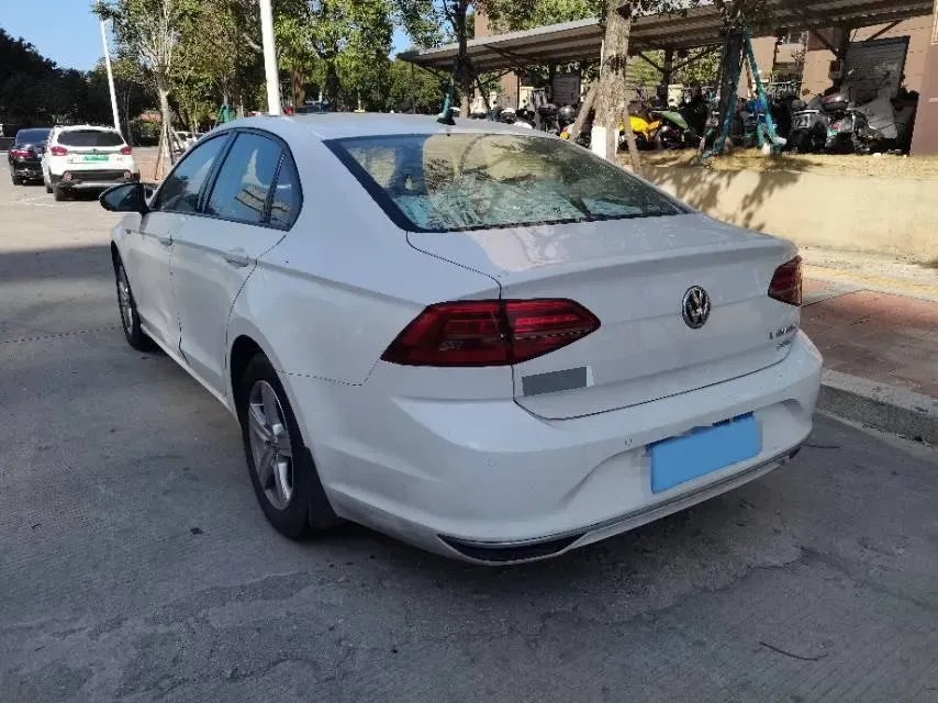 2019 Volkswagen T-Cross 1.4T 150HP L4 7DCT,autocango,china used car exporter,china ev exporter,chinese used car exporter,chinese used ev exporter