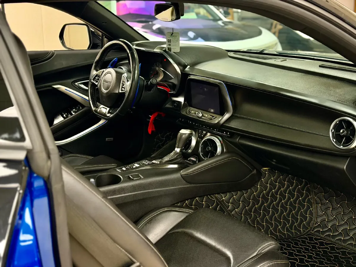 2017 Chevrolet Camaro 2.0T 275HP L4 8AT,autocango,china used car exporter,china ev exporter,chinese used car exporter,chinese used ev exporter