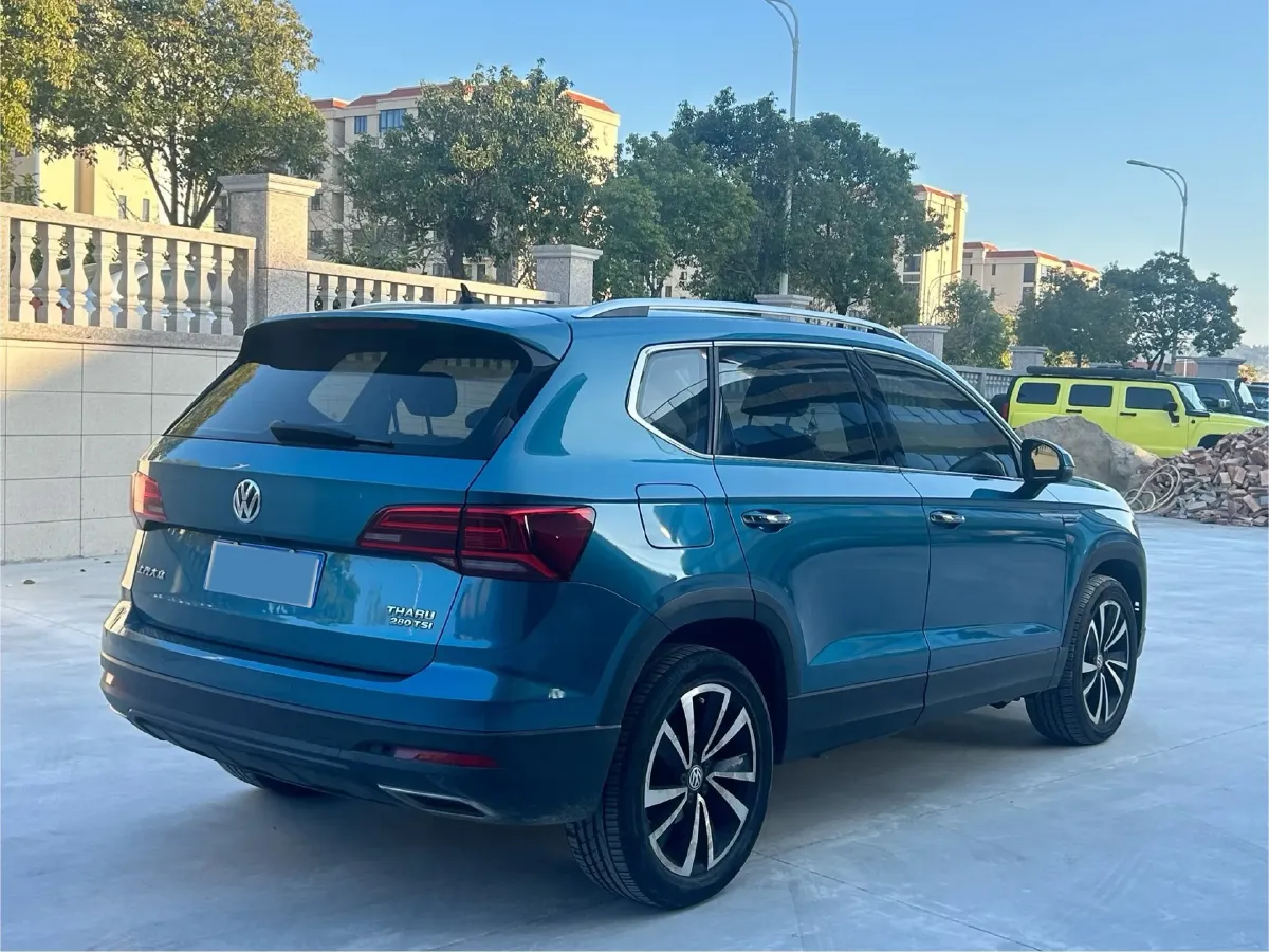 2019 MINI MINI 1.5T 102HP L3 7DCT,autocango,china used car exporter,china ev exporter,chinese used car exporter,chinese used ev exporter