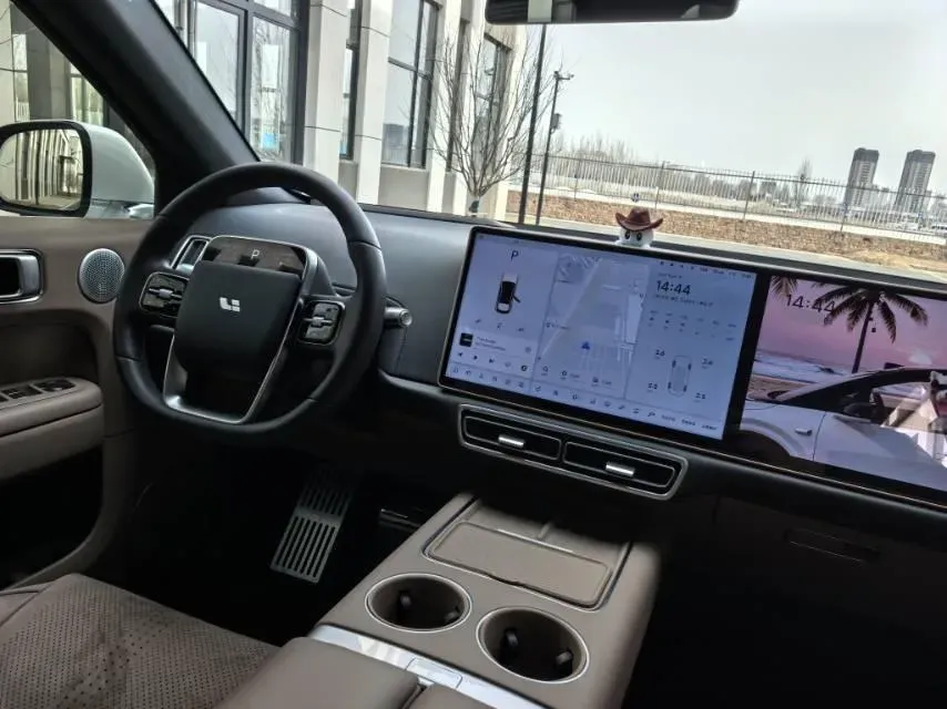 2024 Li L6 Range Extended 154HP L4 REEV 36.8KWH,autocango,china used car exporter,china ev exporter,chinese used car exporter,chinese used ev exporter